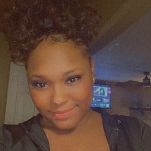 Meet your Posher, Cierra